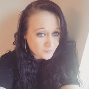 Meet your Posher, Lacey